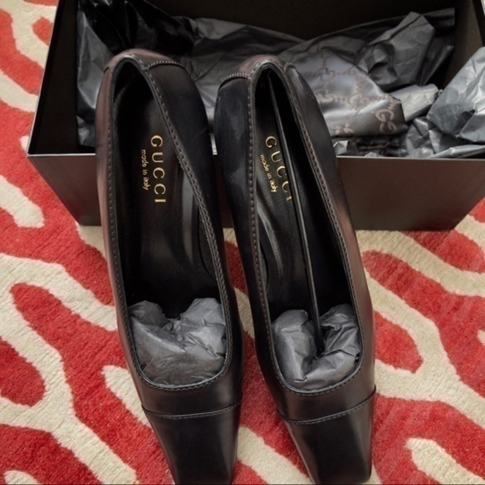 GUCCI Decollete Kitten Heels - Picture 4 of 9